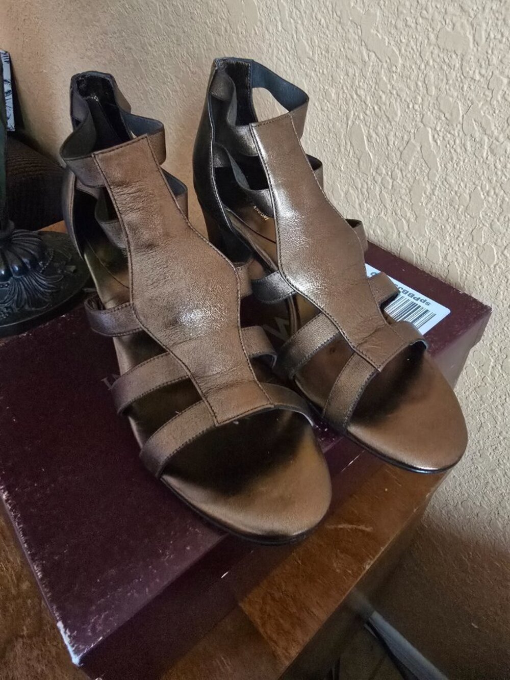 Amalfi by Rangoni Size 7 - Picture 10 of 16